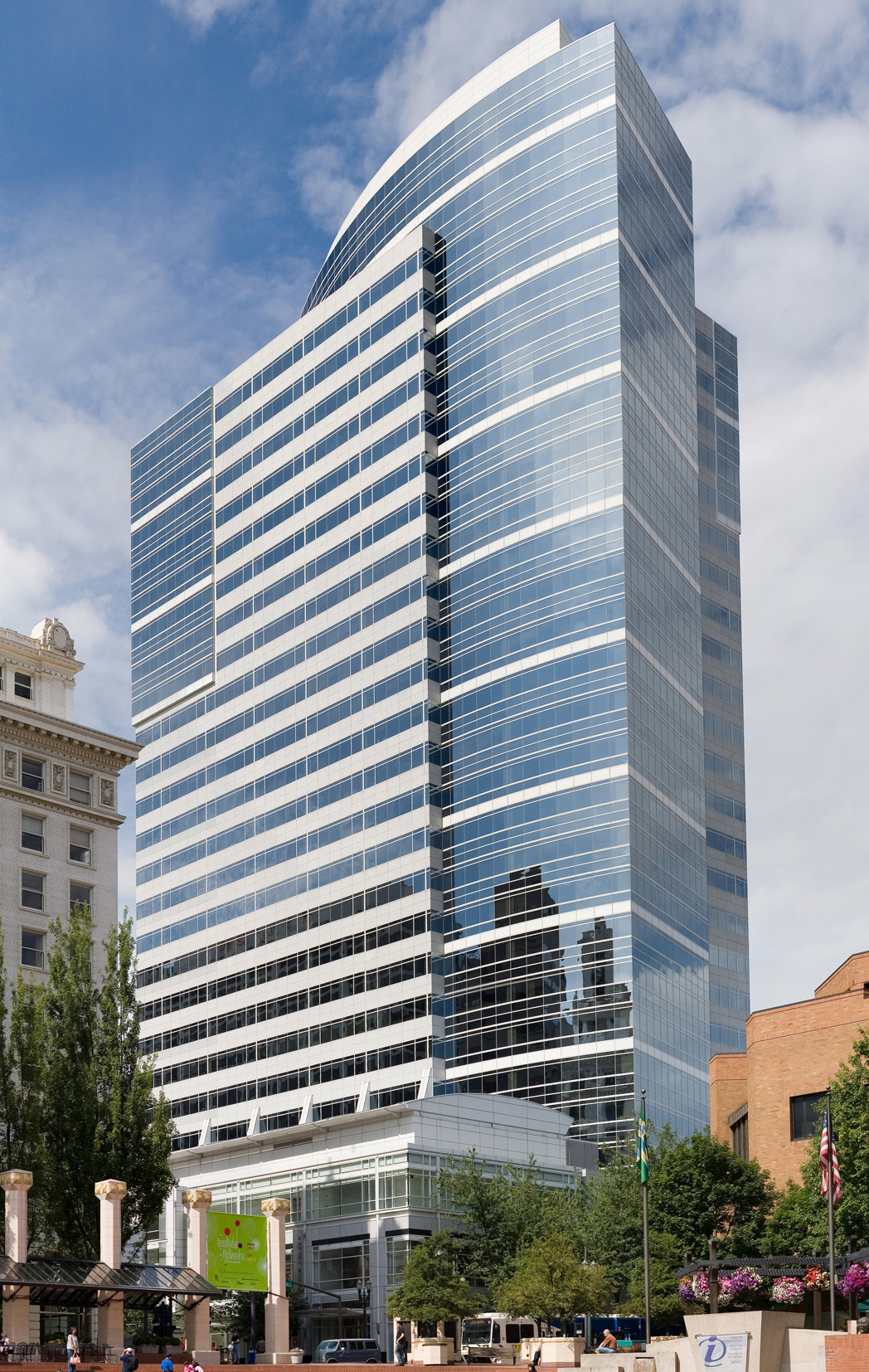 Fox Tower · 27th & 28th Floors in Portland, OR